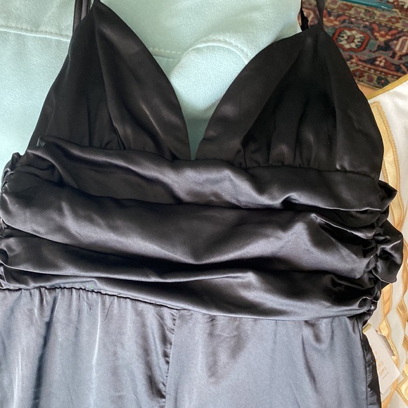 Meshki Silky black jumpsuit - Picture 5 of 6